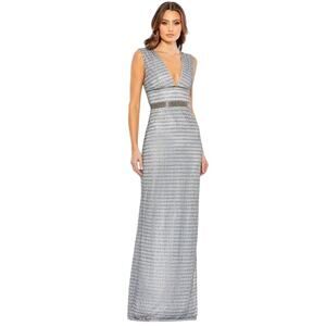 MAC DUGGAL 5625 Beaded Plunging Evening Gown, Size 10, New with Tag MSRP $598